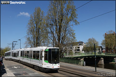 Alsthom TFS (Tramway Français Standard) – Semitan (Société d'Économie MIxte des Transports en commun de l'Agglomération Nantaise) / TAN (Transports de l'Agglomération Nantaise) n°342