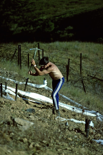 Labouring, Lo Wu Camp, New Territories, Hong Kong, 1980