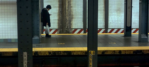 2023-18-11 / Subway Solitude