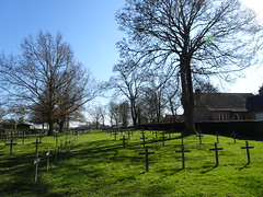 Deutscher soldatenfriedhof Sailly-sur-la-Lys (Cimetière militaire allemand de Sailly-sur-la-Lys)