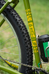 *CRUST BIKES* derecho