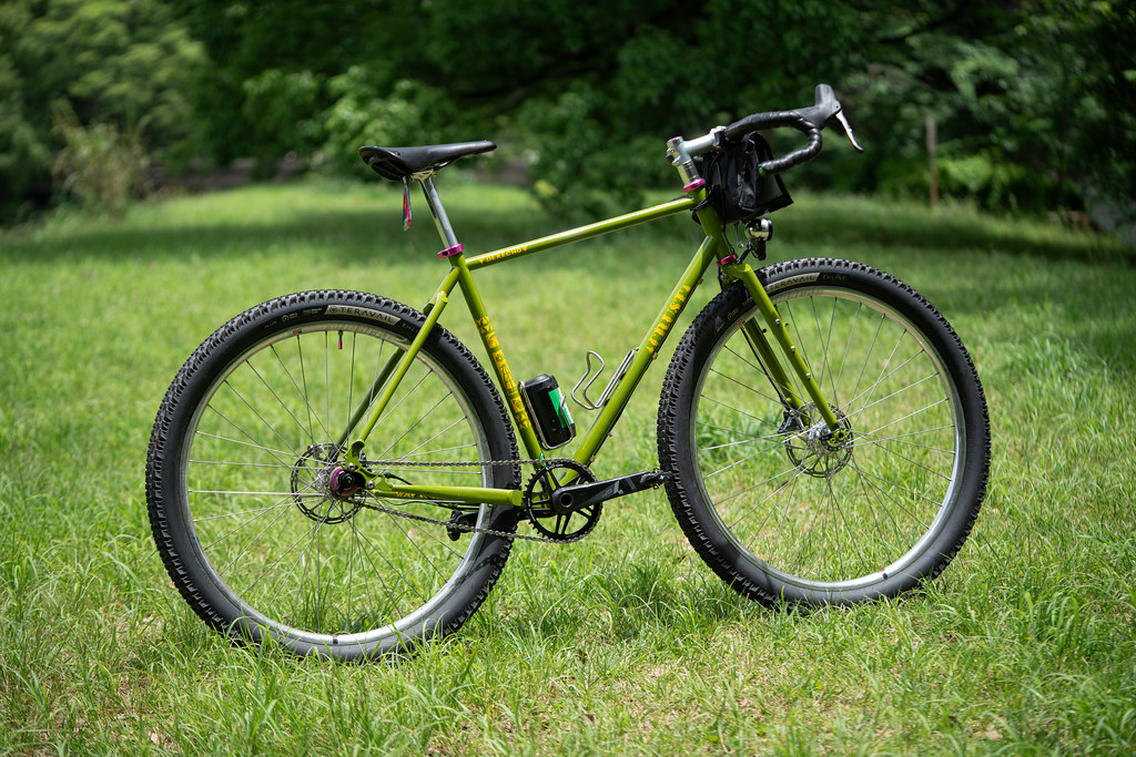 *CRUST BIKES* derecho