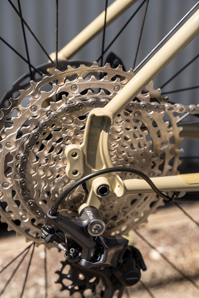 *BLACK MOUNTAIN CYCLES* la cabra