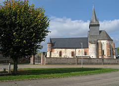 Morgny-en-Thiérache (église St-Nicolas) • 0474